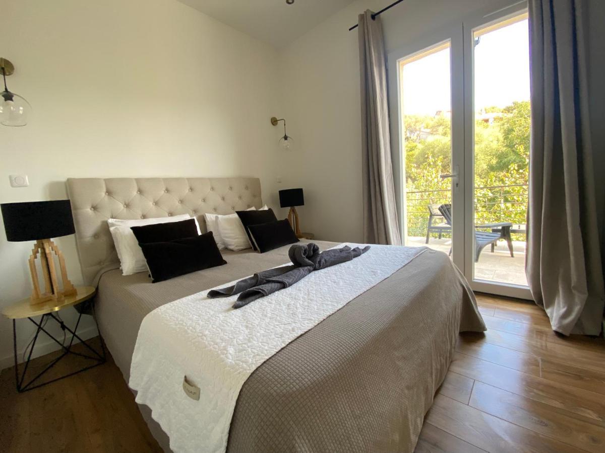Home Sweet Home 2 Pieces 42 M2 Chambre, Salon, Cuisine, Grande Terrasse, Parking Proche Centre Ville Et Mer Bastia  Luaran gambar