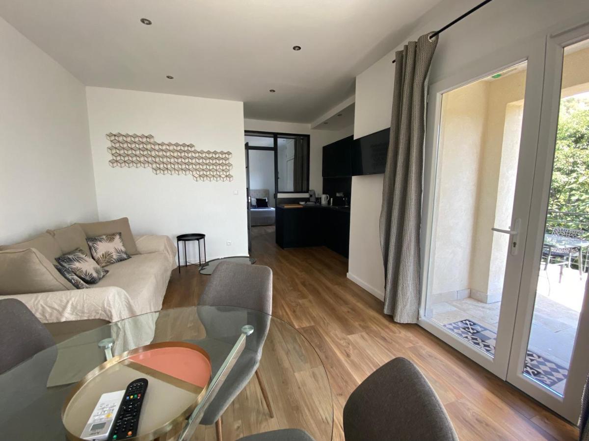 Home Sweet Home 2 Pieces 42 M2 Chambre, Salon, Cuisine, Grande Terrasse, Parking Proche Centre Ville Et Mer Bastia  Luaran gambar